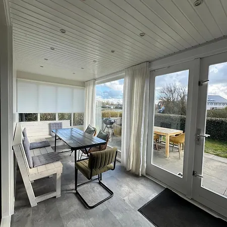 Holiday home Familie Aan Het *