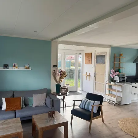 Familie Aan Het Feriehus Julianadorp